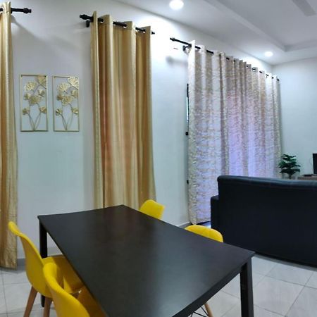 Homestay Habi Residence Kepala Batas  Luaran gambar