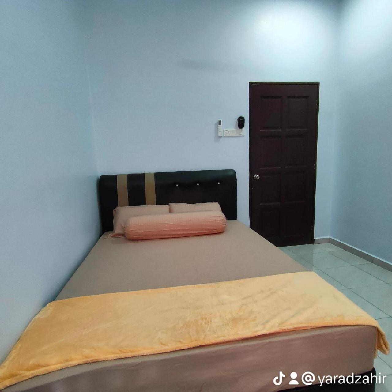 Homestay Habi Residence Kepala Batas  Luaran gambar
